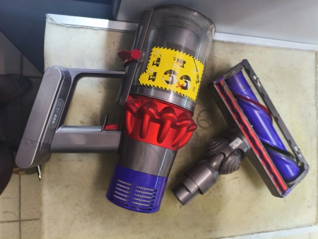 Ремонт беспроводных пылесосов Dyson SV12