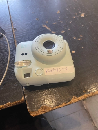 Ремонт плёночных фотоаппаратов Instax mini 12