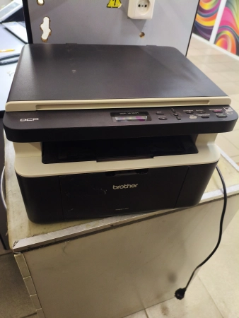 МФУ лазерный ЧБ Brother DCP-1612WR