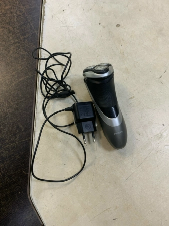 Ремонт электробритв Philips PT 870