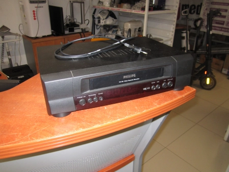 Ремонт видеомагнитофонов Philips VR402