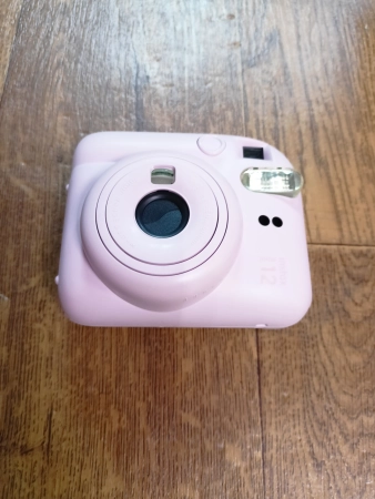 Ремонт плёночных фотоаппаратов Instax MINI 12