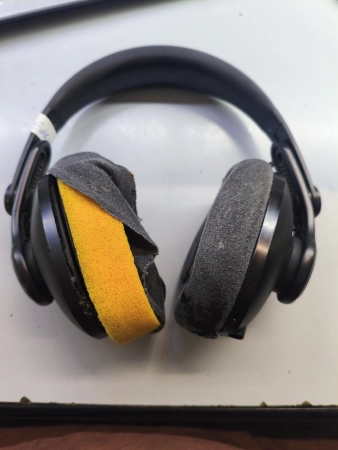 Ремонт наушников AKG
