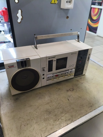 Ремонт магнитол Sharp QT-37H