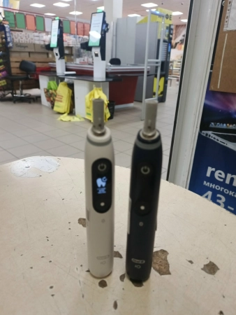 Ремонт электрических зубных щеток Oral-B 3758