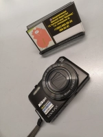 Nikon S7000