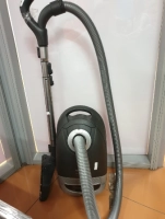 Miele S5781