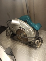 Makita 5604r