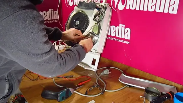 Не осушает осушитель воздуха DeLonghi DNC65