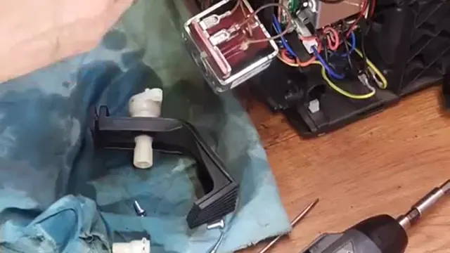 Ремонт помпы кофемашины Philips (Филипс)
