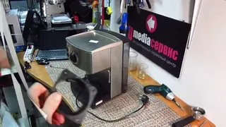 Течёт из под рожка рожковой кофеварки AEG