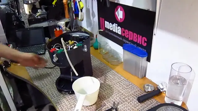 Брызнула вода из кофеварки Rowenta